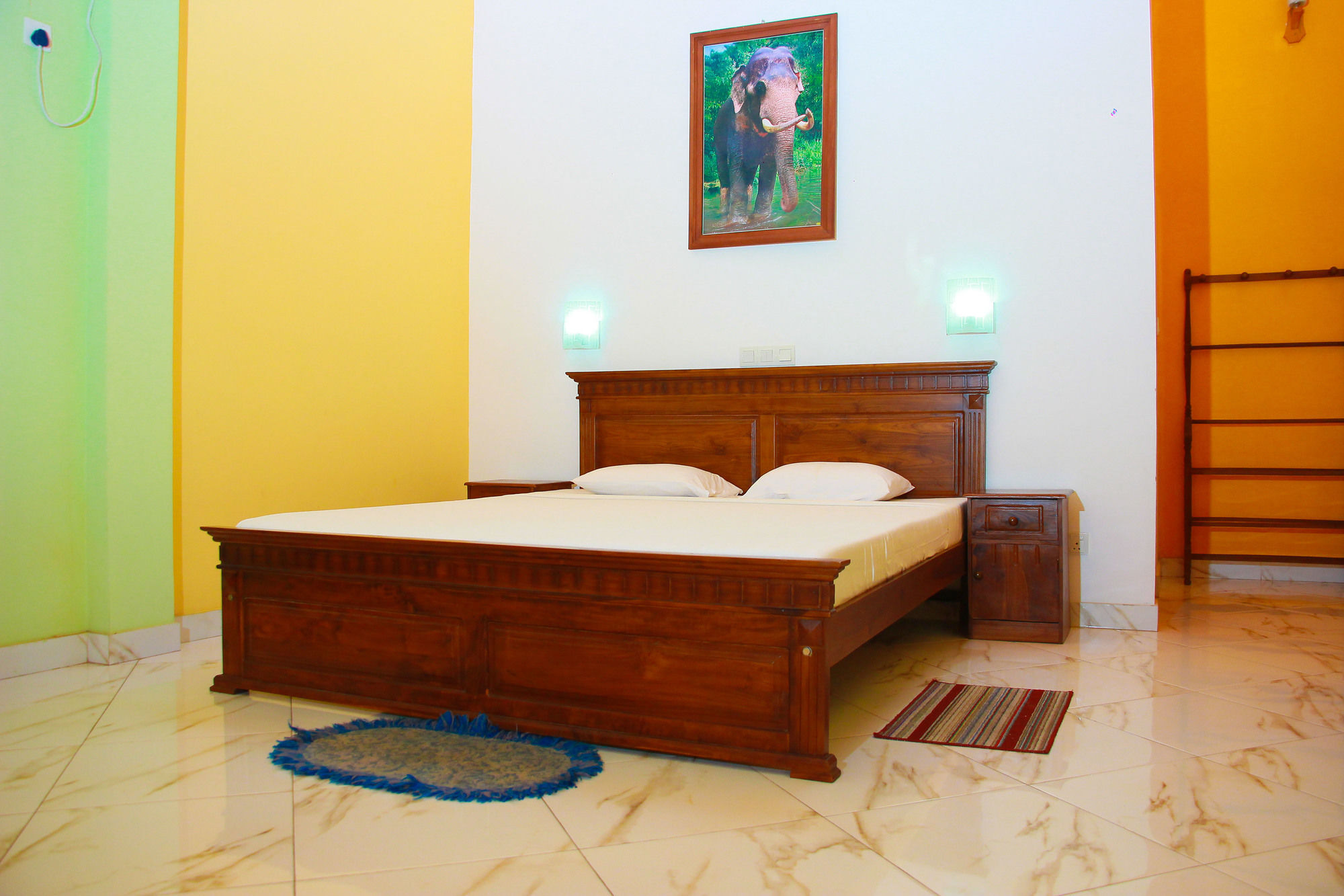 Lagoon Garden Hotel بيروفالا المظهر الخارجي الصورة