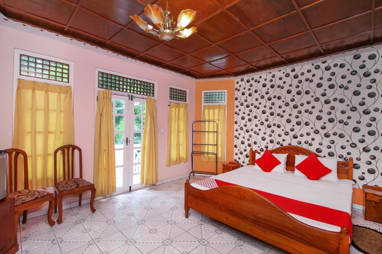 Lagoon Garden Hotel بيروفالا المظهر الخارجي الصورة