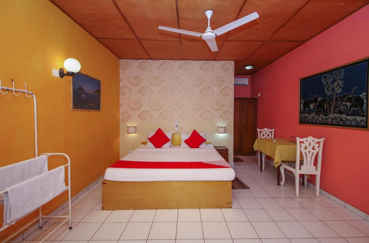 Lagoon Garden Hotel بيروفالا المظهر الخارجي الصورة